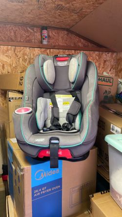 Graco child  car seat