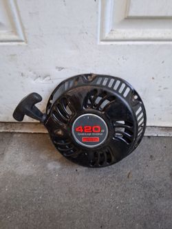 Yes, It's Available Recoil Pull start (VIEW 3RD IMAGE FOR COMPATIBILITY)