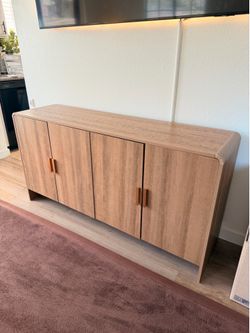Buffet cabinet