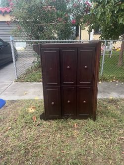 FREE Wooden Storage Cabinet – Must Go ASAP