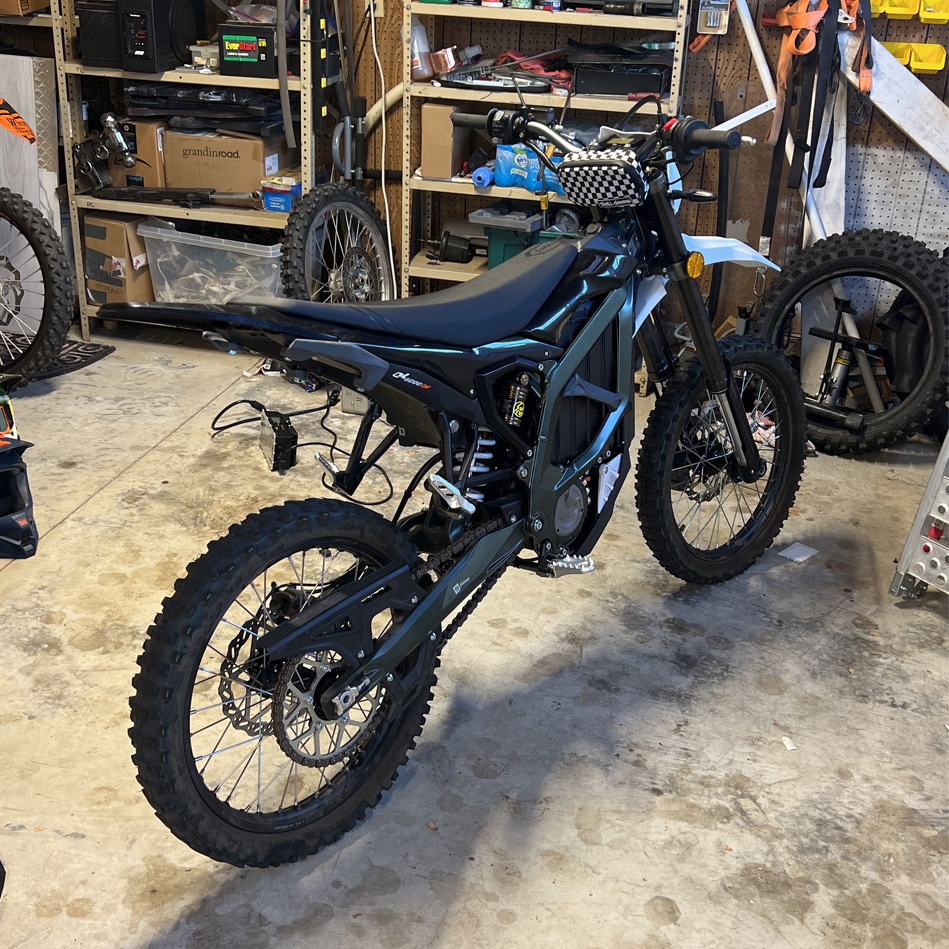 Surron Ultra Bee