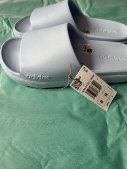 Adidas slides:size 8-9