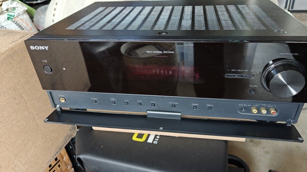 Sony STR-DN1000 7.1 channel receiver
