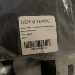 Denis tear Monochrome size Small
