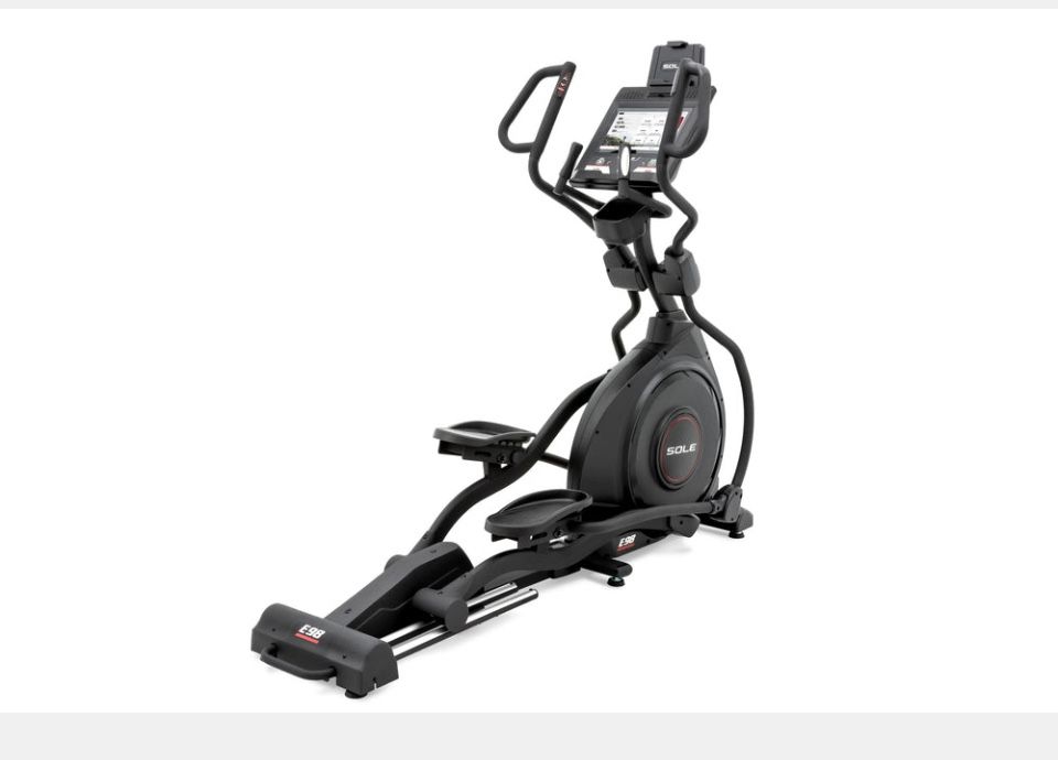 SOLE 298 Elliptical: Near new condition. E98 is rated top of the line, rated for 400 lbs