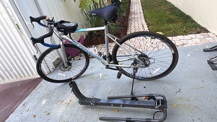 Bike XC580 with car stand