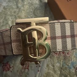 Louis Vuitton Belt with extra screws (Pickup) for Sale in Flint, MI -  OfferUp