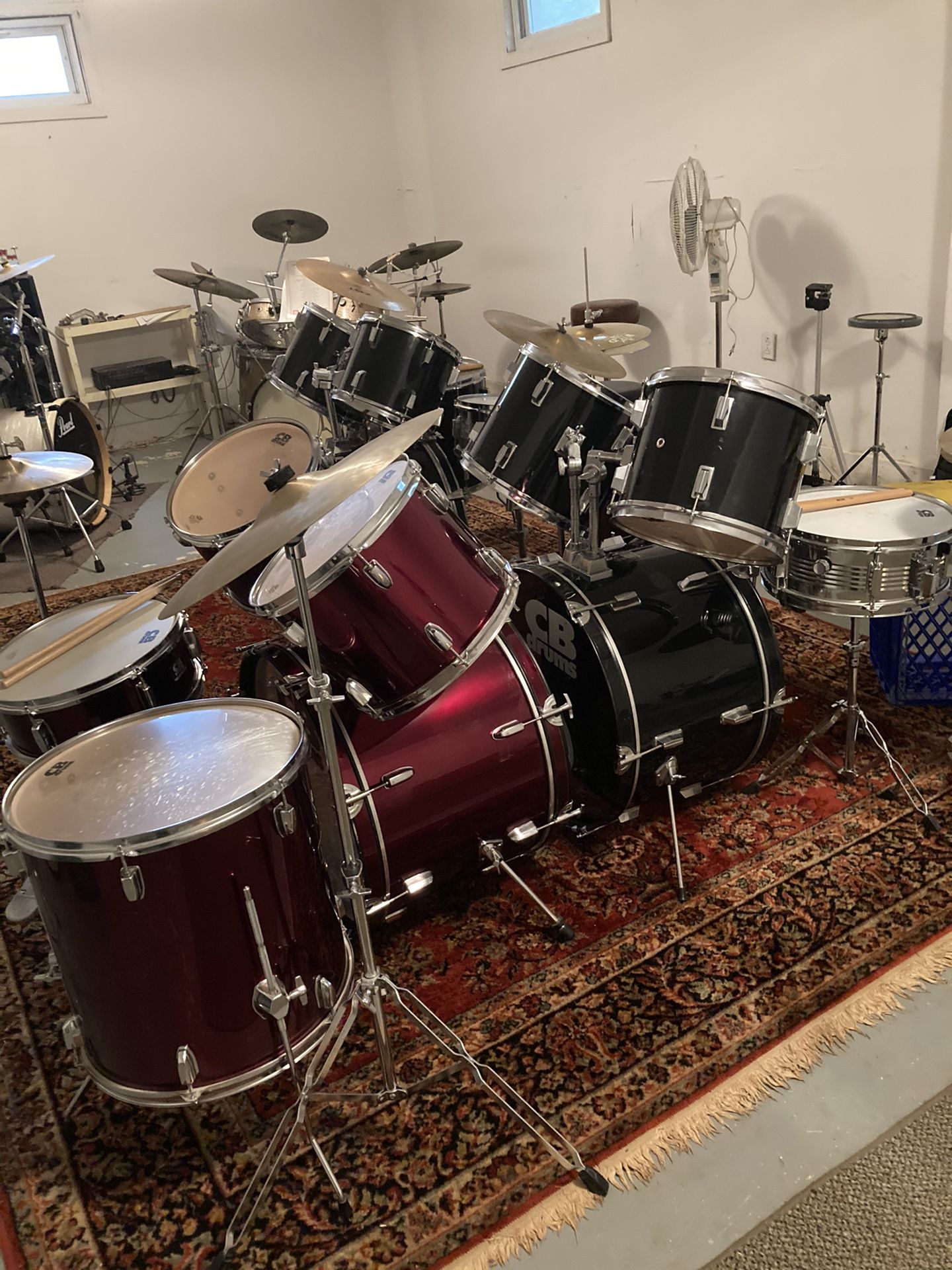 DRUM SETS