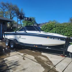 1999 SKI CENTURION BOAT
