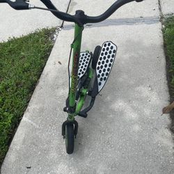 Wing Flyer Scooter 