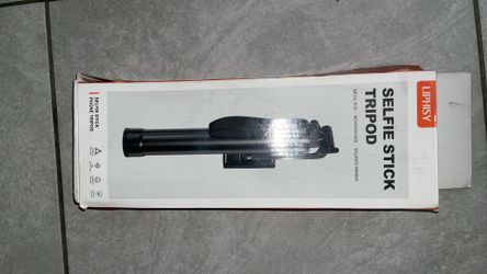 Selfie Stick Tripod