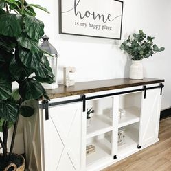 Custom TV Stand Cabinet Entertainment Center TV Lift Modern Rustic Farm House Barn Doors Console Handmade Restorations hardware Insp. Bookshelves 