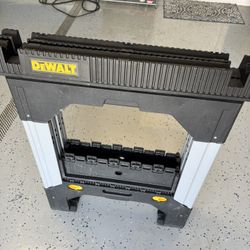 Dewalt Sawhorse Pack Of 2 