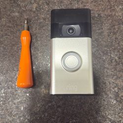 Ring doorbell with mounting bracket