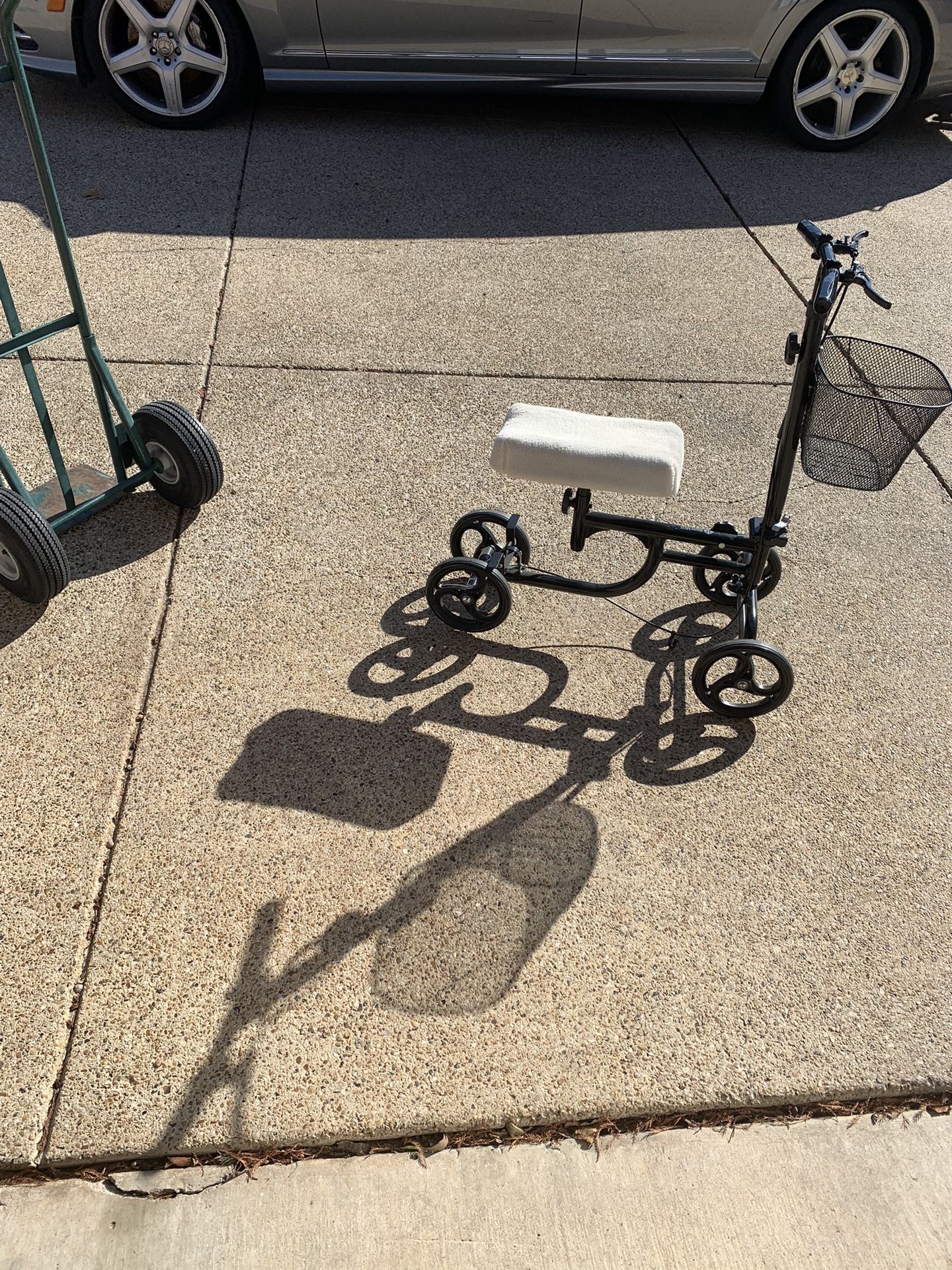 Knee Scooter