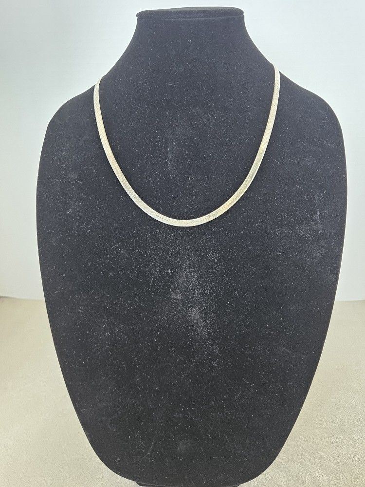 Women's & Men's sterling silver 24"Herringbone necklace chain 21.3 Gr.