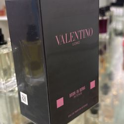 Valentino Born In Roma Intense