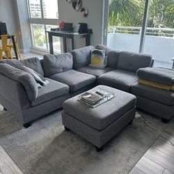 92” Wide Reversible Modular Couch With Ottomans