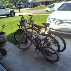 2 adult Bikes And 1childs Bikes