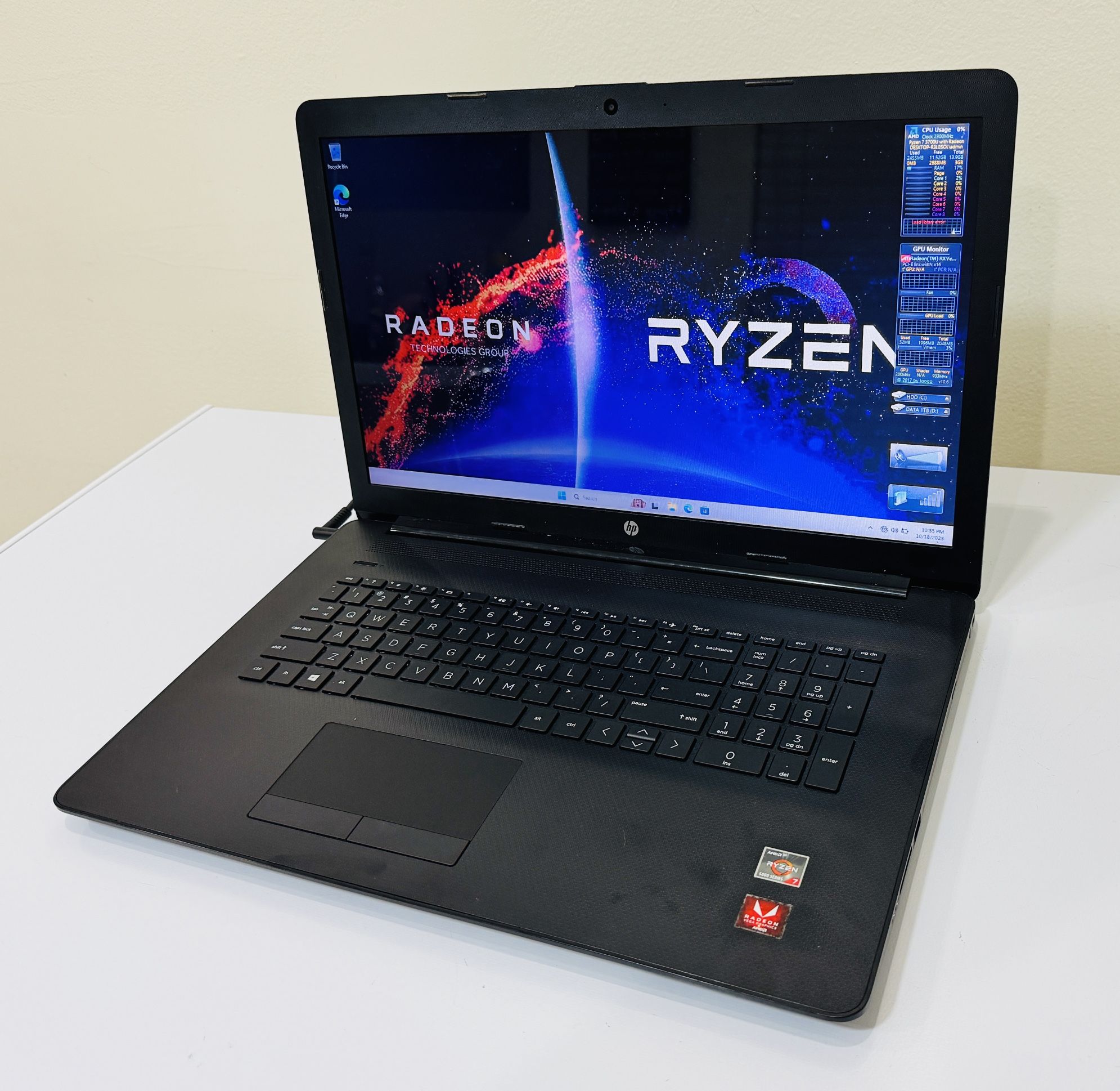 NEW HP Gaming  LAPTOP 8 Core Ryzen 7 @2,3GHz. GPU RADEON VEGA 2G.16G DDR4, 512 G M2 NVme /1T HDD. 17” Screen, WIFI, Bluetooth, USB3, Camera, Win11 Pro