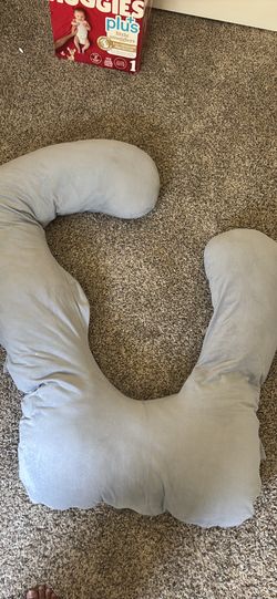 Pregnancy Pillow