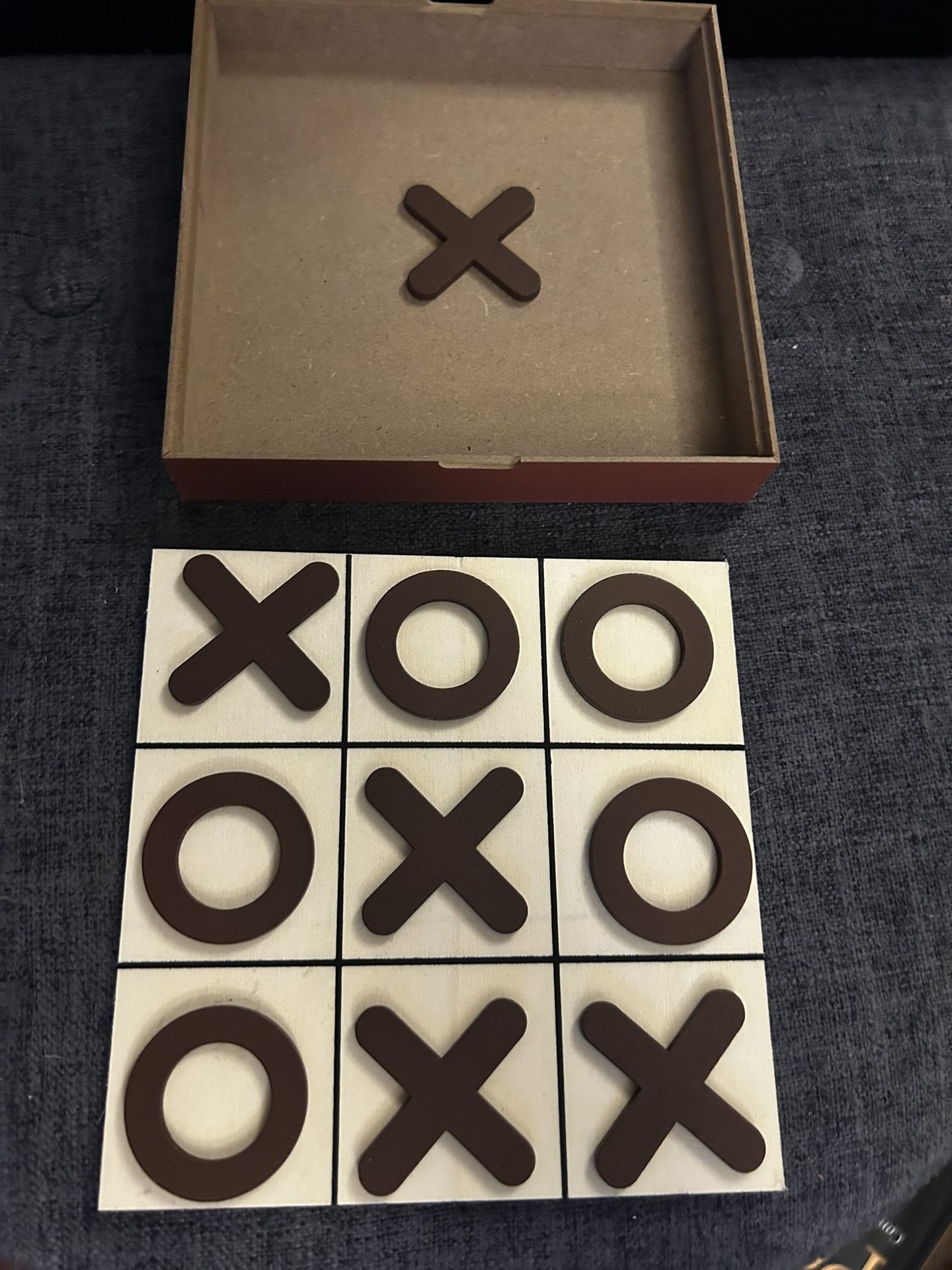 $2 Tik Tak Toe Toy
