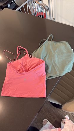 Tops Lululemon