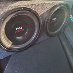 2 15in Pyle Subs 2000 Watts A Piece 