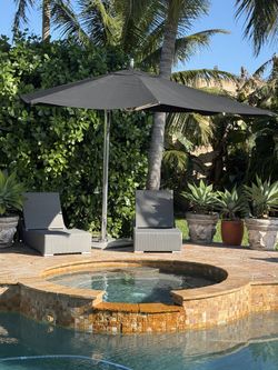 Tucci Umbrella & Stand 10’x 11’ Cutler Bay Pickup