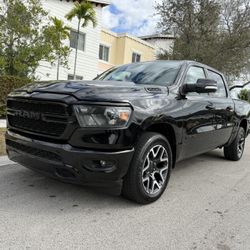 2021 RAM 1500 Laramie Perfect Conditions Low Miles 