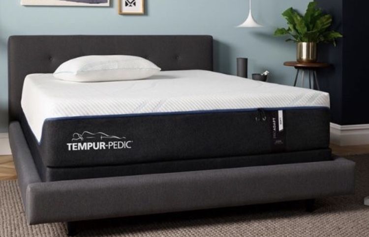 Tempur proadapt soft queen mattress ! Sealed !
