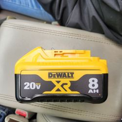 New Dewalt 20 Volt 8Aah Battery.