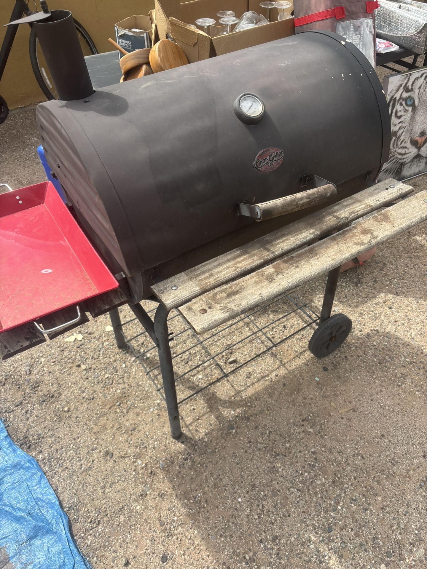 Charcoal Barbecue Grill With Wine/Water/Martini Glasses