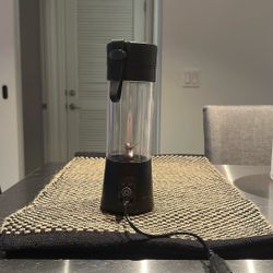 Portable Personal Size Blender