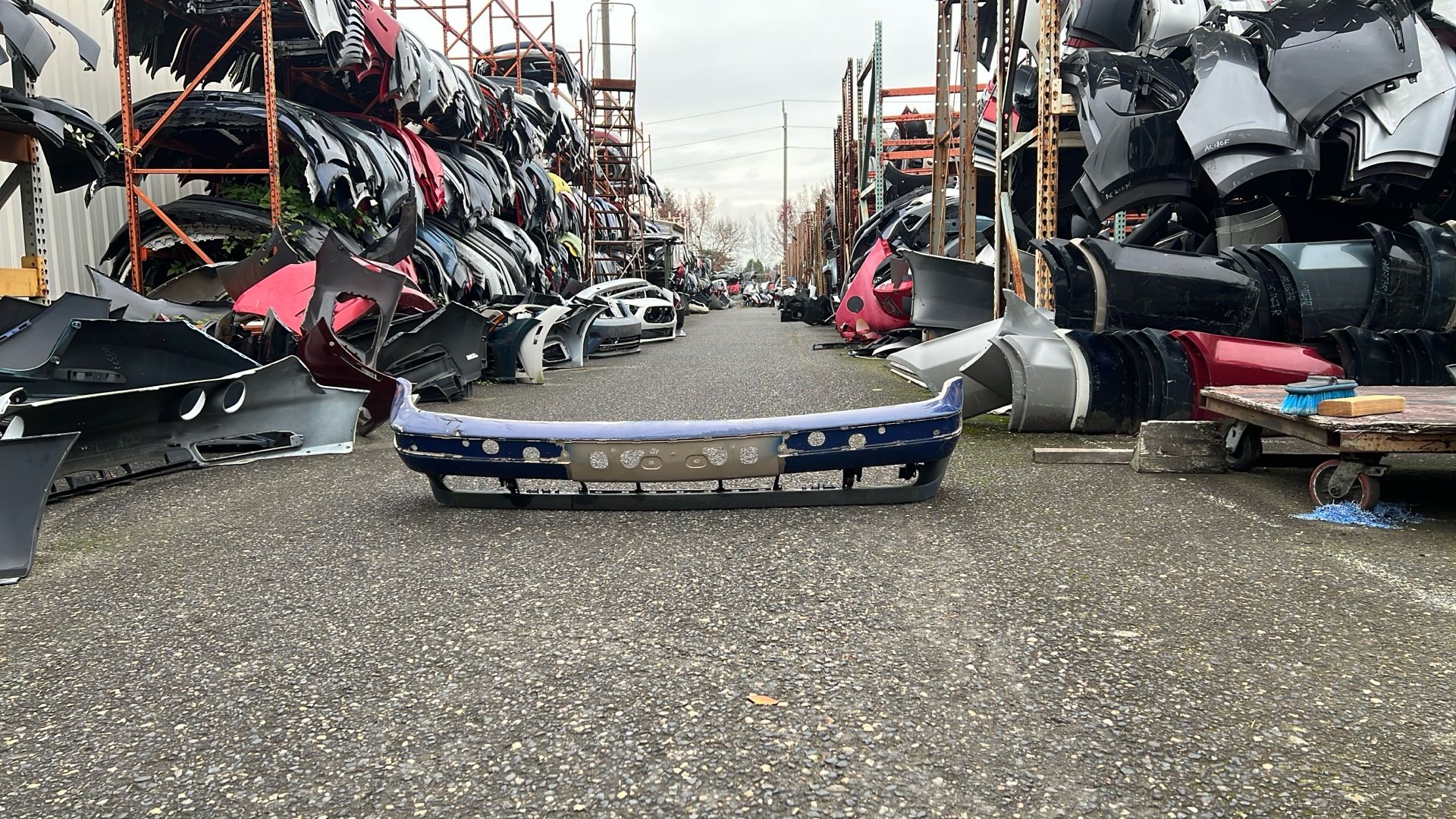 1994 To 1995 BMW 530i Front Bumper Cover #B996 BM1000 101