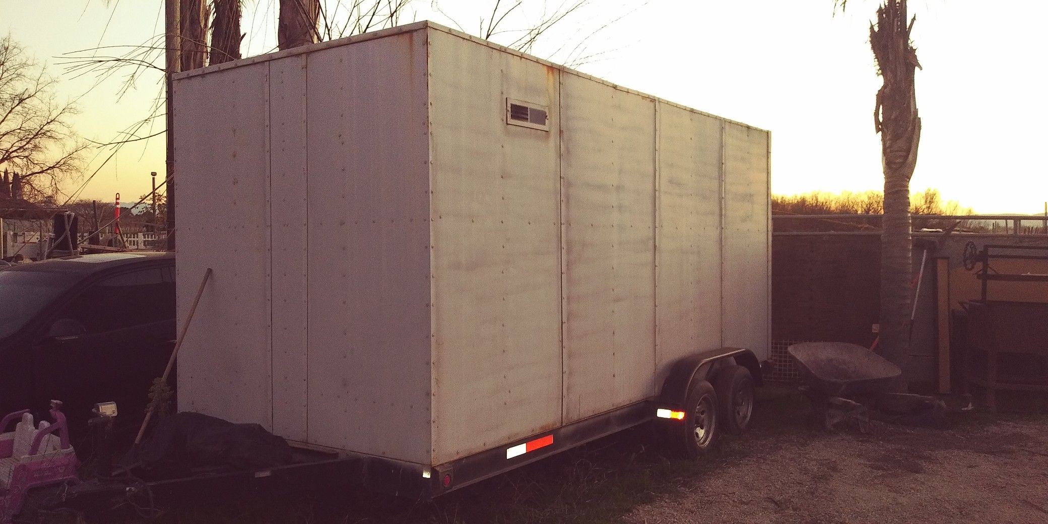7x14 trailer. 3500