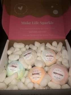 5-Pack Bubbly Belle Bath Bombs Ring Size 8