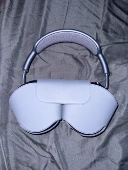 AirPod Max midnight