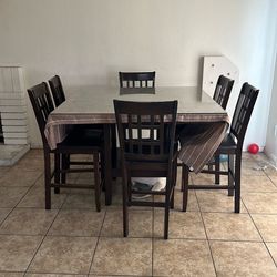Kitchen table