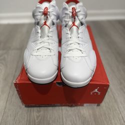 Retro Jordan 6 Red Oreo Size 10.5 