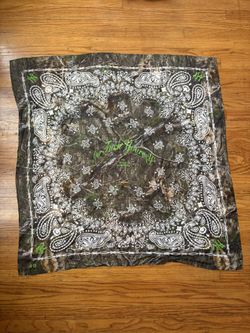 4G Silk Bandana