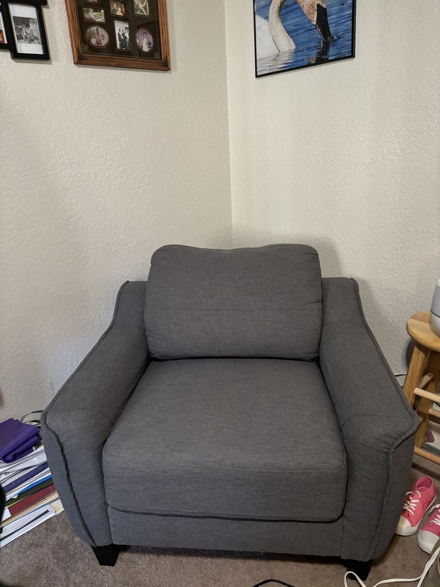 Ashley Chair