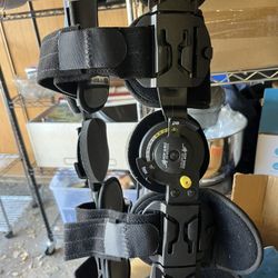 Top Shelf Orthopedics Post-OP Hinged Knee Brace 