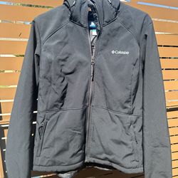 Columbia Womens Hooded Softshell Jacket Black Omni-Shield Zip Up Outdoor Coat