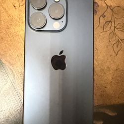 15 Pro Unlocked 128G