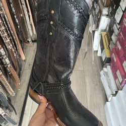 womens western boots