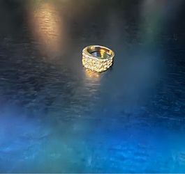 Gold nugget ring