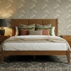 Kelly Clarkson Home Ariana Solid Wood Bed Frame, Size: King, Color: Light Walnut