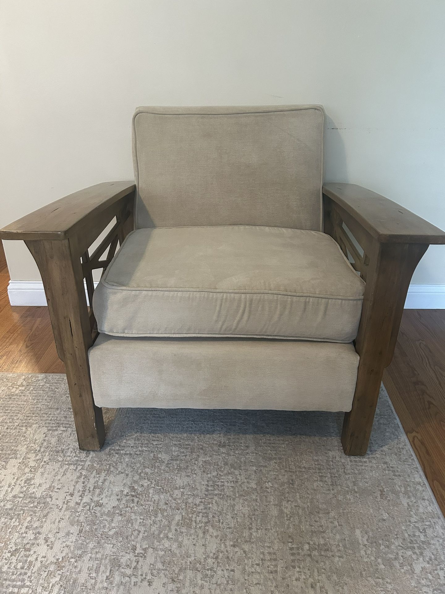 Rustic Wood Chair 