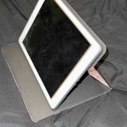 iPad 6th Generation 